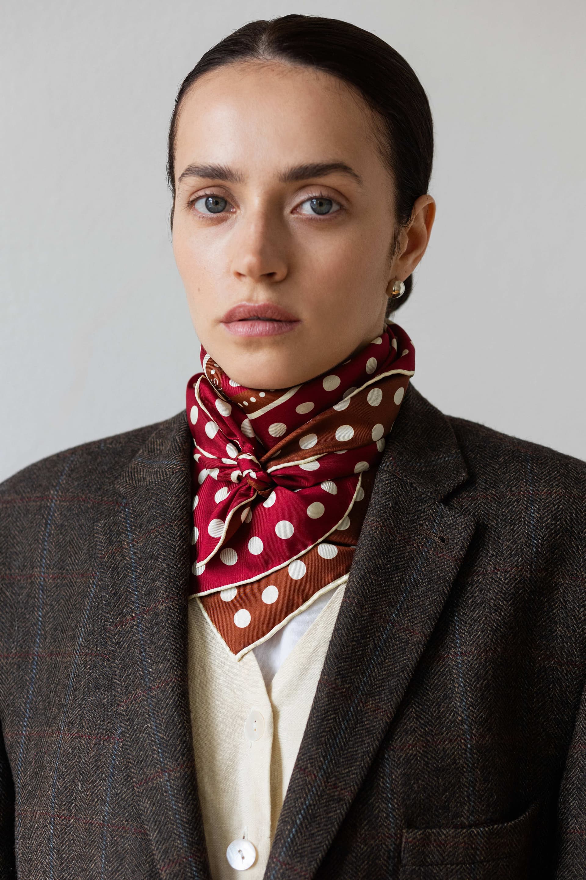 Jedwabna apaszka 65 cm Polka Dot burgundy / brown